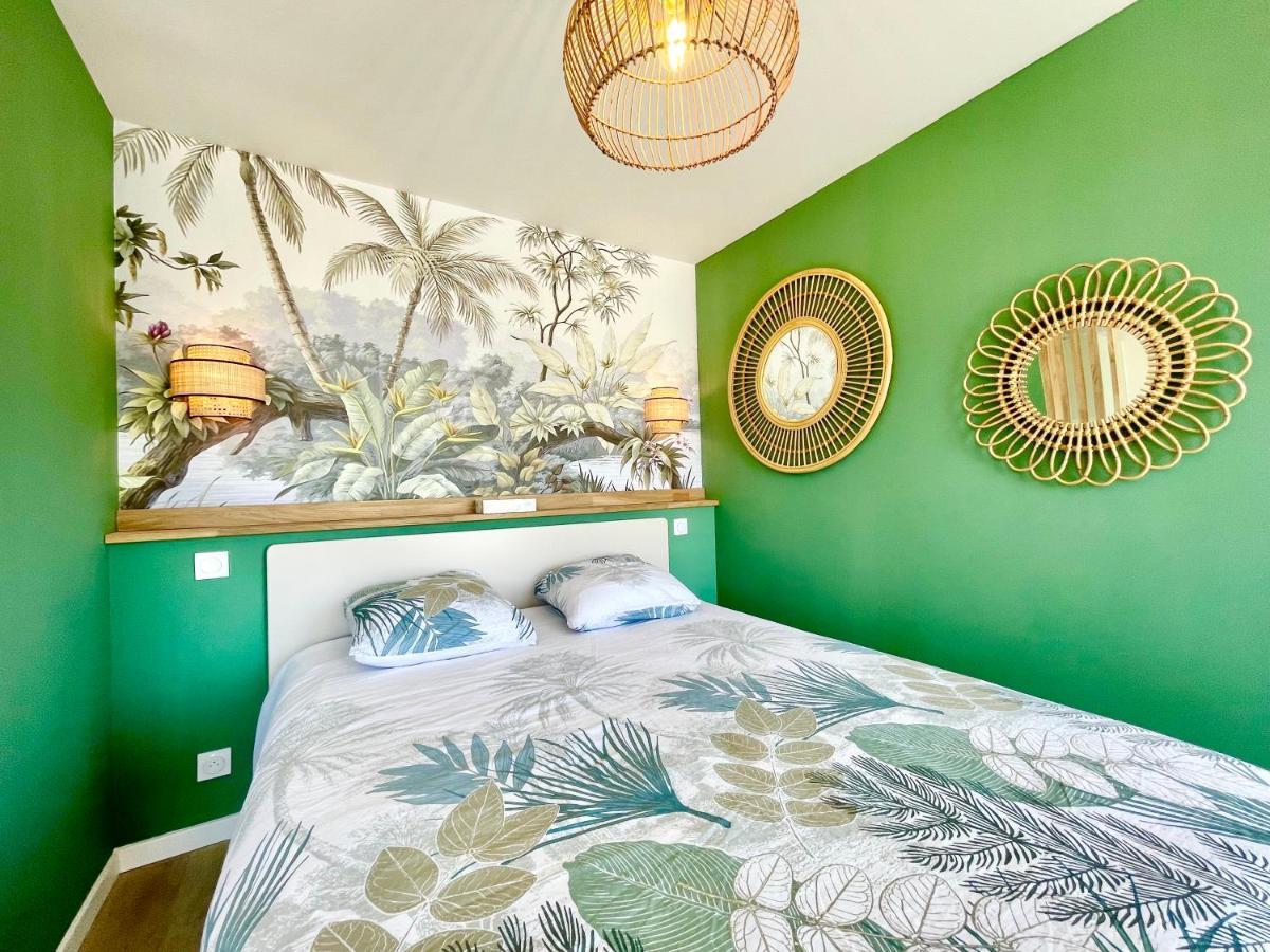 Le Phare Ouest: Oceanfront Retreat with Modern Amenities Apartment Ploemeur Exterior photo